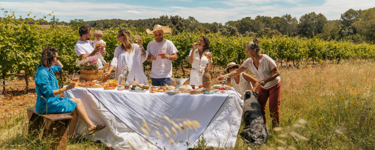 Déjeuner dans les vignes - Occitanie © Charlène Pelut / CRTL Occitanie