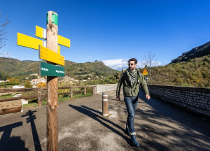 Voie verte promenade viaduc © Olivier Octobre Pact Cevennes - CRTL Occitanie