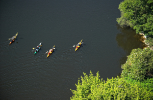 Canoë-Kayak sur la Dordogne Lot Tourisme - CRT Midi-Pyrénées, D. VIET 100603-094227